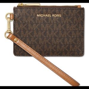 MICHAEL MICHAEL KORS 
Small Logo Coin Wristlet
New With out tags